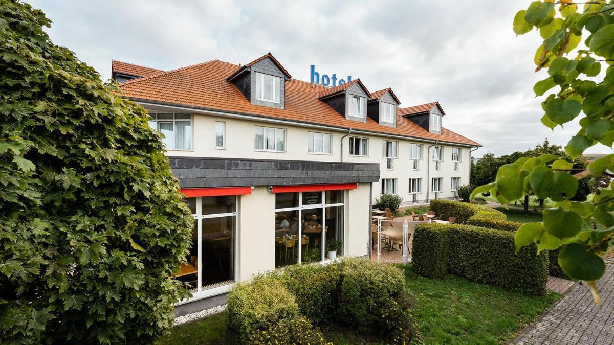 Hotel Ilmtal Mellingen Eksteriør bilde