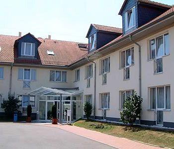 Hotel Ilmtal Mellingen Eksteriør bilde